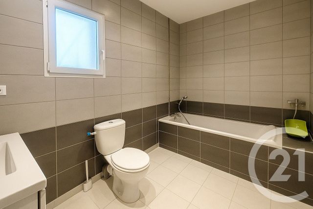 Maison &agrave; vendre - 8 pi&egrave;ces - 179,41 m2 - Montrevel En Bresse - 01 - RHONE-ALPES