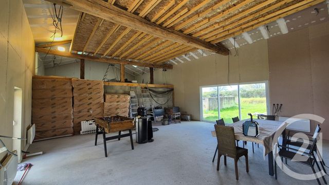 Maison &agrave; vendre - 5 pi&egrave;ces - 217 m2 - St Jean Sur Reyssouze - 01 - RHONE-ALPES