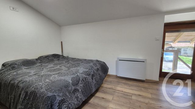 Maison &agrave; vendre - 5 pi&egrave;ces - 217 m2 - St Jean Sur Reyssouze - 01 - RHONE-ALPES