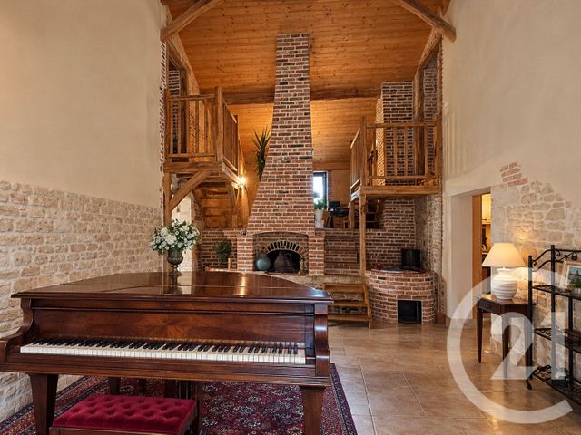 Maison &agrave; vendre - 24 pi&egrave;ces - 650 m2 - Domsure - 01 - RHONE-ALPES