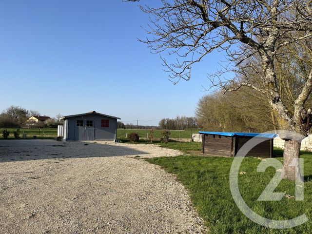 Maison &agrave; vendre - 5 pi&egrave;ces - 109 m2 - St Martin Le Chatel - 01 - RHONE-ALPES