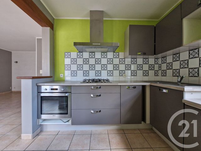 Appartement T3 &agrave; vendre - 3 pi&egrave;ces - 63,59 m2 - Montrevel En Bresse - 01 - RHONE-ALPES