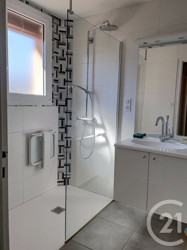 Maison &agrave; vendre - 3 pi&egrave;ces - 79,90 m2 - St Julien Sur Reyssouze - 01 - RHONE-ALPES