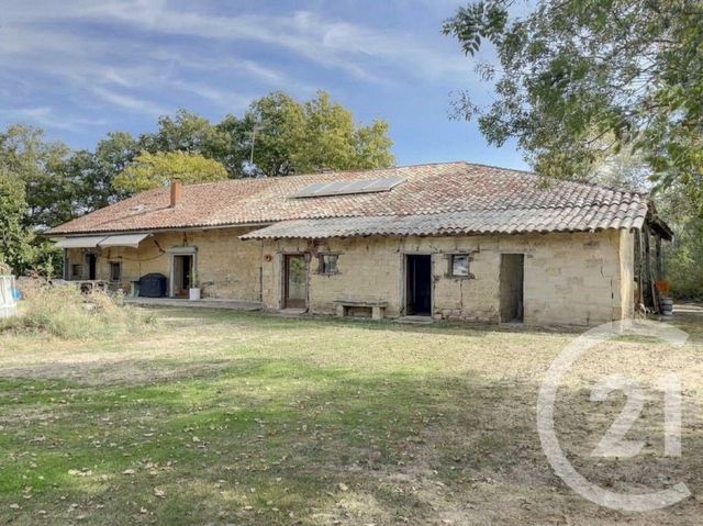 Maison &agrave; vendre - 5 pi&egrave;ces - 110 m2 - St Jean Sur Reyssouze - 01 - RHONE-ALPES