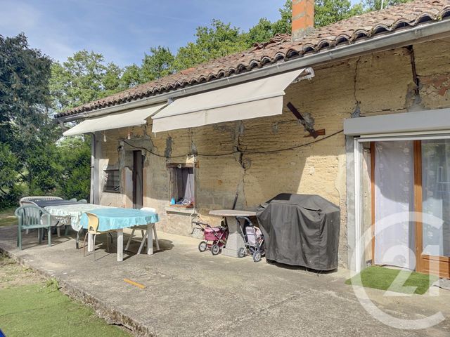 Maison &agrave; vendre - 5 pi&egrave;ces - 111,79 m2 - St Jean Sur Reyssouze - 01 - RHONE-ALPES