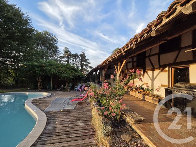 Maison &agrave; vendre - 9 pi&egrave;ces - 218,72 m2 - Jayat - 01 - RHONE-ALPES