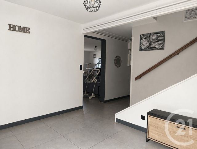 Maison &agrave; vendre - 4 pi&egrave;ces - 130 m2 - St Julien Sur Reyssouze - 01 - RHONE-ALPES