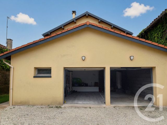 Maison &agrave; vendre - 4 pi&egrave;ces - 130 m2 - St Julien Sur Reyssouze - 01 - RHONE-ALPES