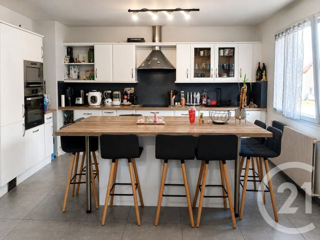 Maison &agrave; vendre - 4 pi&egrave;ces - 130 m2 - St Julien Sur Reyssouze - 01 - RHONE-ALPES
