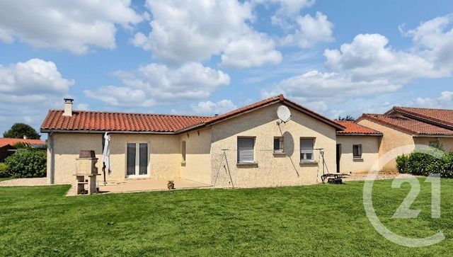 Maison &agrave; vendre - 5 pi&egrave;ces - 107,50 m2 - St Trivier De Courtes - 01 - RHONE-ALPES