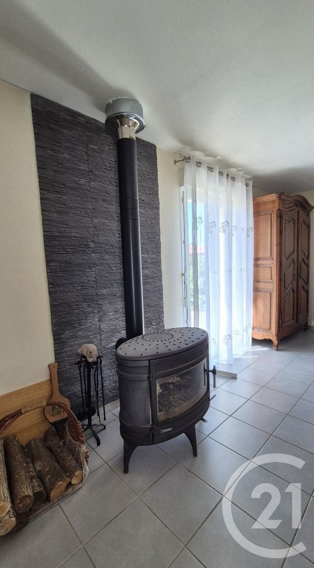 Maison &agrave; vendre - 5 pi&egrave;ces - 107,50 m2 - St Trivier De Courtes - 01 - RHONE-ALPES