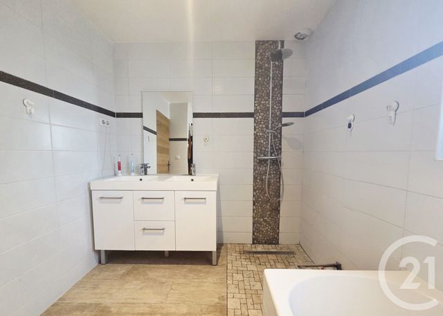 Maison &agrave; vendre - 6 pi&egrave;ces - 201 m2 - Jayat - 01 - RHONE-ALPES