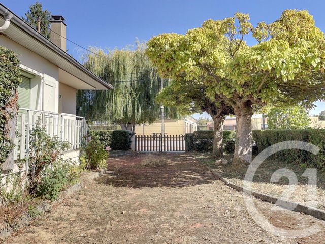 Maison &agrave; vendre - 4 pi&egrave;ces - 110,89 m2 - St Trivier De Courtes - 01 - RHONE-ALPES