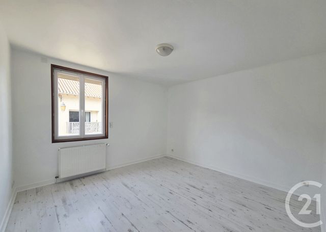 Appartement T3 &agrave; louer - 3 pi&egrave;ces - 63,59 m2 - Montrevel En Bresse - 01 - RHONE-ALPES