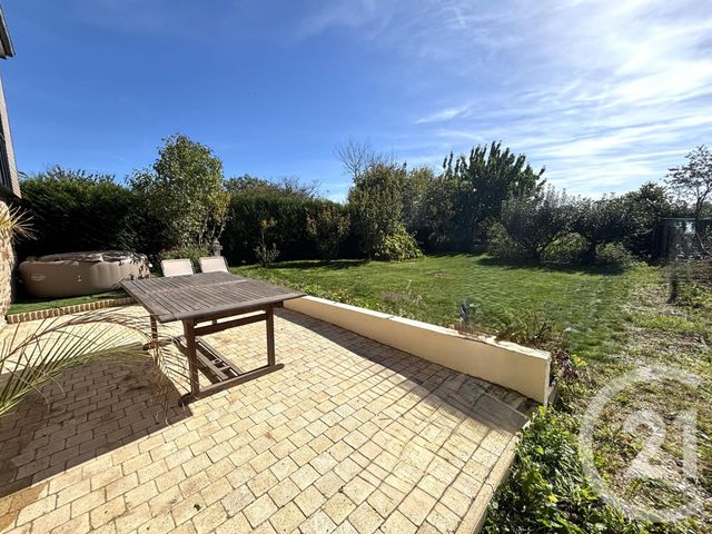 Maison à vendre - 4 pièces - 80,20 m2 - Cosse Le Vivien - 53 - PAYS-DE-LOIRE