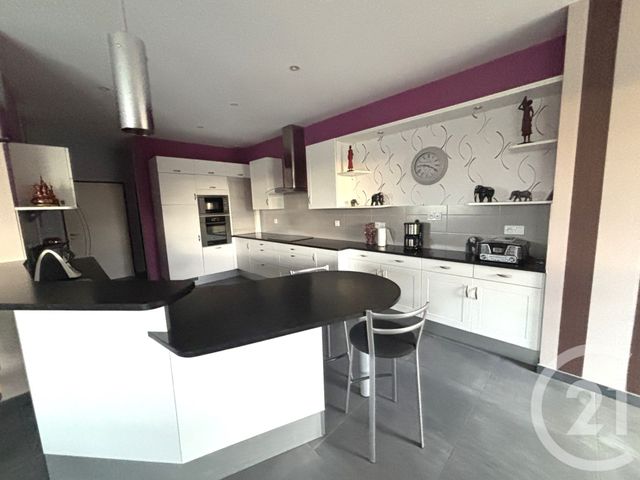 Maison à vendre - 5 pièces - 154 m2 - Cosse Le Vivien - 53 - PAYS-DE-LOIRE