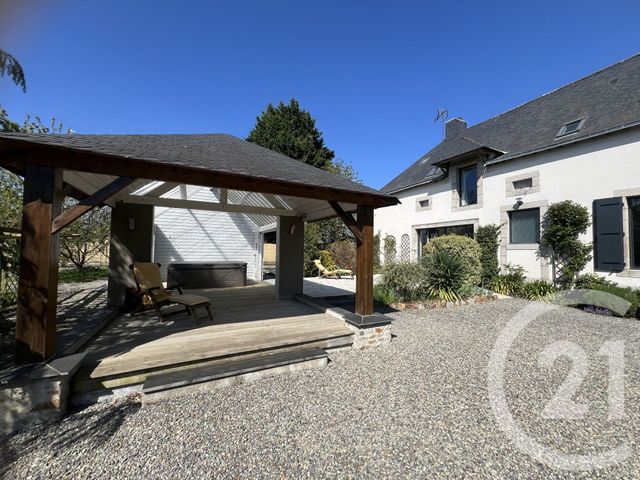 Maison à vendre - 5 pièces - 145 m2 - St Poix - 53 - PAYS-DE-LOIRE