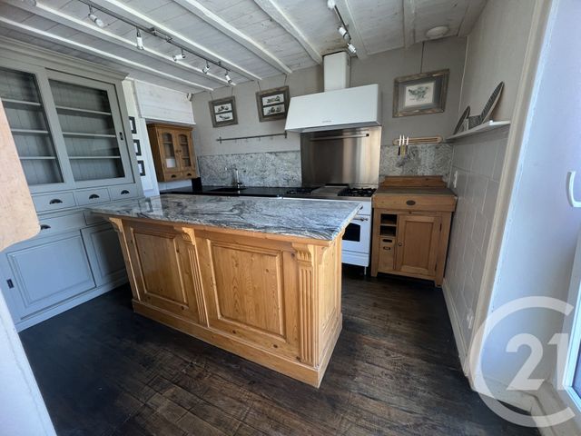 Maison à vendre - 5 pièces - 145 m2 - St Poix - 53 - PAYS-DE-LOIRE