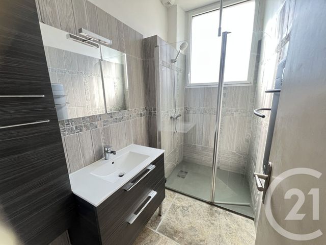 Maison à vendre - 5 pièces - 145 m2 - St Poix - 53 - PAYS-DE-LOIRE