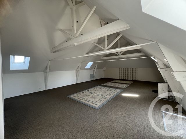 Maison &agrave; vendre - 5 pi&egrave;ces - 145 m2 - St Poix - 53 - PAYS-DE-LOIRE