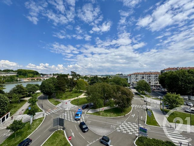 Appartement T4 à vendre - 5 pièces - 91,98 m2 - Bayonne - 64 - AQUITAINE