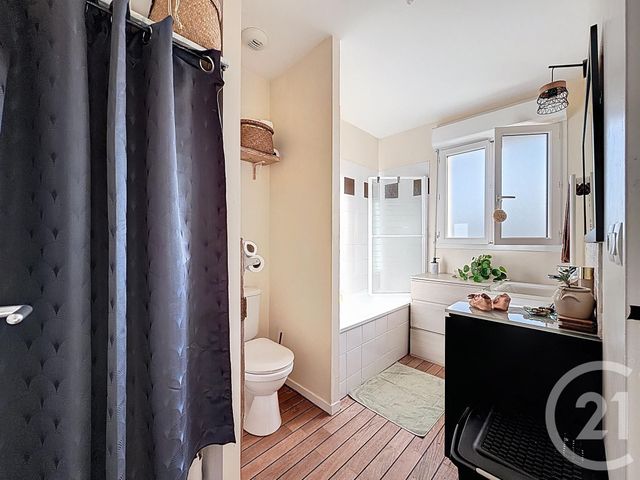 Maison &agrave; vendre - 4 pi&egrave;ces - 79 m2 - St Vincent De Tyrosse - 40 - AQUITAINE