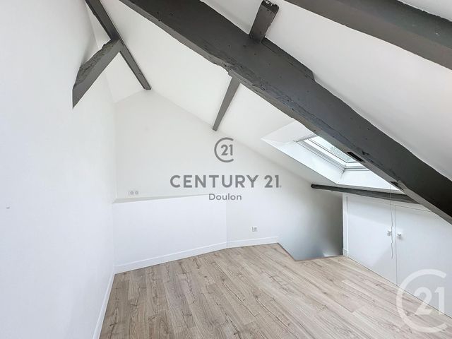 Appartement Duplex &agrave; louer - 2 pi&egrave;ces - 31,90 m2 - Nantes - 44 - PAYS-DE-LOIRE