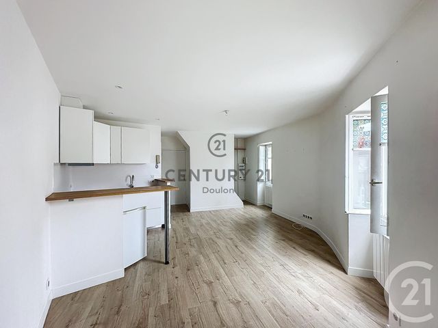 Appartement Duplex &agrave; louer - 2 pi&egrave;ces - 31,90 m2 - Nantes - 44 - PAYS-DE-LOIRE