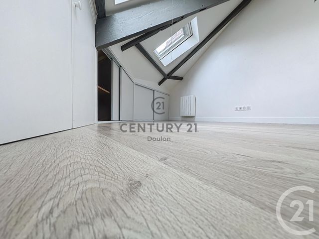 Appartement Duplex &agrave; louer - 2 pi&egrave;ces - 31,90 m2 - Nantes - 44 - PAYS-DE-LOIRE