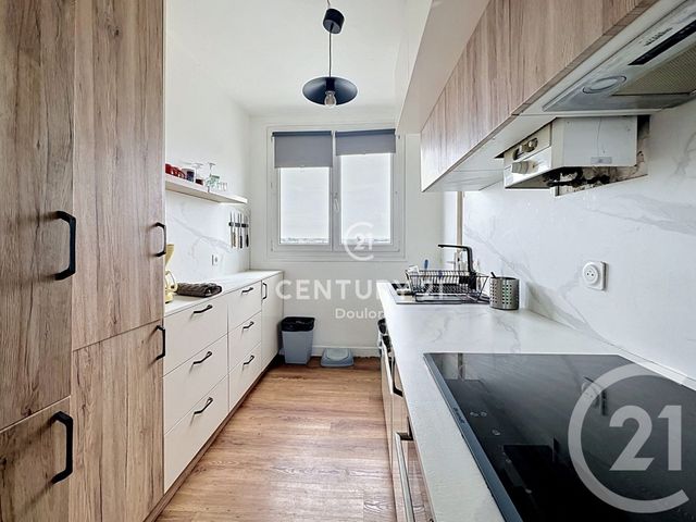 Appartement T4 &agrave; vendre - 4 pi&egrave;ces - 61,50 m2 - Nantes - 44 - PAYS-DE-LOIRE