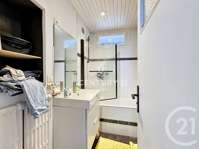Appartement T4 &agrave; vendre - 4 pi&egrave;ces - 61,50 m2 - Nantes - 44 - PAYS-DE-LOIRE