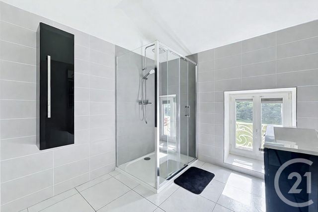 Maison &agrave; louer - 5 pi&egrave;ces - 222 m2 - Carquefou - 44 - PAYS-DE-LOIRE
