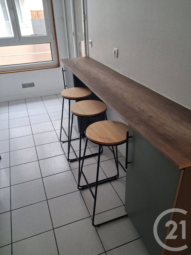 Appartement T2 &agrave; louer - 2 pi&egrave;ces - 48,33 m2 - Nantes - 44 - PAYS-DE-LOIRE