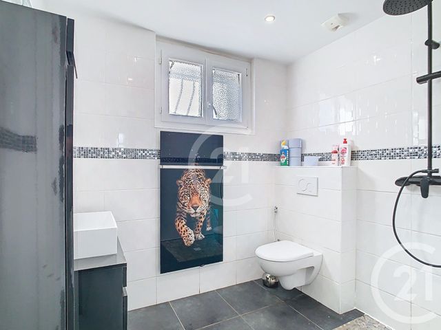 Maison à vendre - 6 pièces - 200 m2 - Chavanoz - 38 - RHONE-ALPES