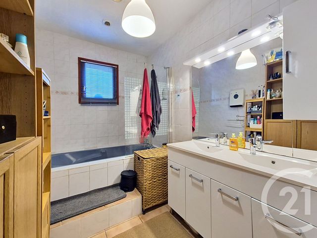Maison &agrave; vendre - 4 pi&egrave;ces - 121,30 m2 - Leyrieu - 38 - RHONE-ALPES