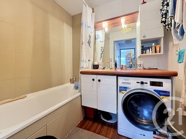 Appartement F3 &agrave; vendre - 3 pi&egrave;ces - 68,46 m2 - La Verpilliere - 38 - RHONE-ALPES