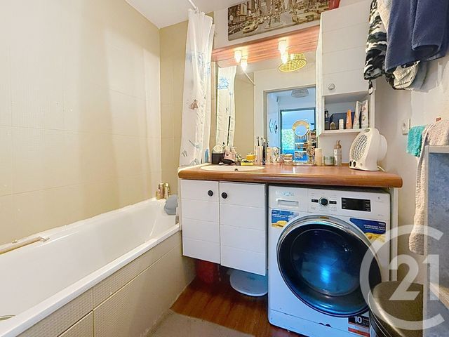 Appartement F3 &agrave; vendre - 3 pi&egrave;ces - 68,46 m2 - La Verpilliere - 38 - RHONE-ALPES