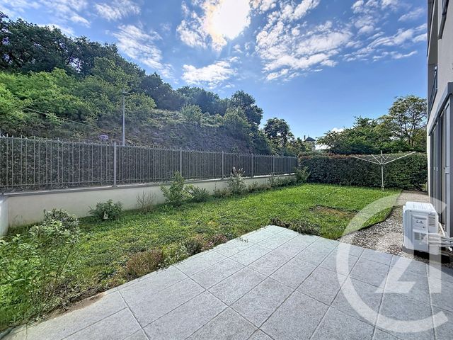 Appartement T3 &agrave; vendre - 3 pi&egrave;ces - 64,75 m2 - Cremieu - 38 - RHONE-ALPES