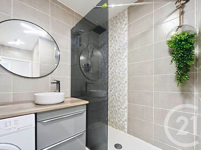Appartement F3 &agrave; vendre - 3 pi&egrave;ces - 64,50 m2 - Chavanoz - 38 - RHONE-ALPES