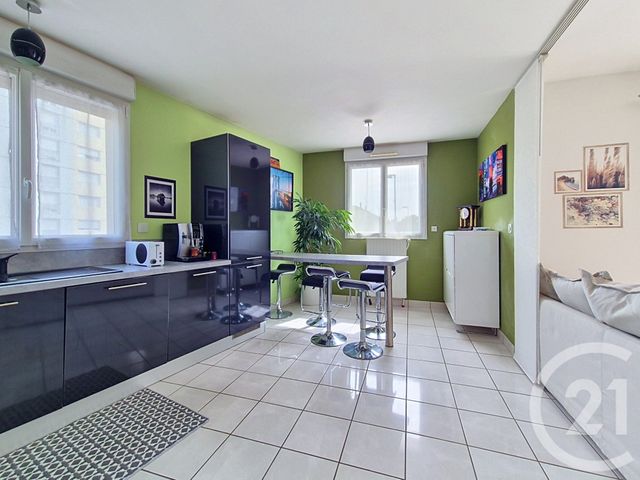 Appartement F3 &agrave; vendre - 3 pi&egrave;ces - 67,30 m2 - Pont De Cheruy - 38 - RHONE-ALPES