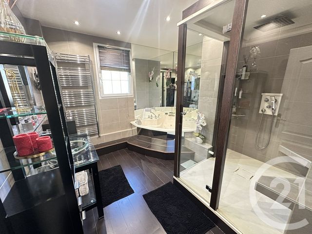 Maison &agrave; vendre - 8 pi&egrave;ces - 208 m2 - Viry Chatillon - 91 - ILE-DE-FRANCE