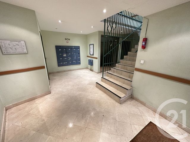 Appartement Duplex &agrave; louer - 2 pi&egrave;ces - 39,90 m2 - Palaiseau - 91 - ILE-DE-FRANCE