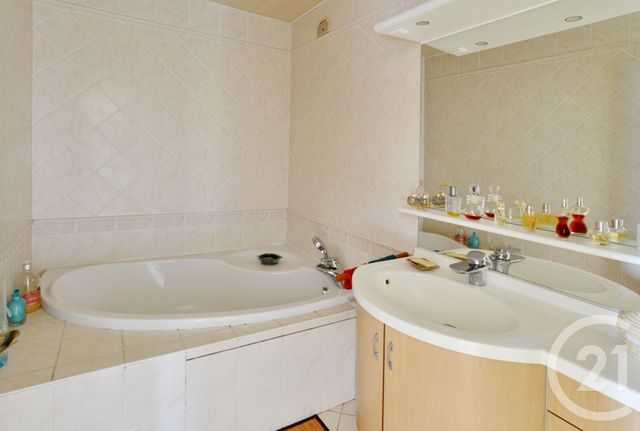 Appartement Duplex &agrave; vendre - 6 pi&egrave;ces - 144,85 m2 - Draveil - 91 - ILE-DE-FRANCE