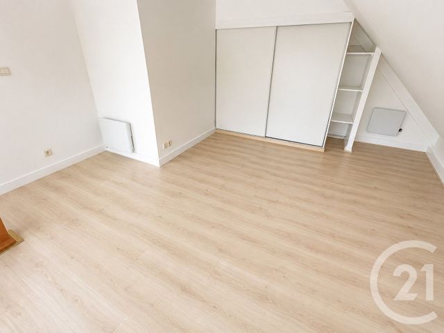 Appartement F1 &agrave; louer - 2 pi&egrave;ces - 41,30 m2 - Juvisy Sur Orge - 91 - ILE-DE-FRANCE