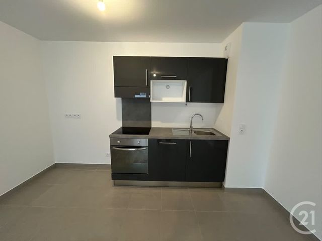 Appartement F3 &agrave; louer - 3 pi&egrave;ces - 59,57 m2 - Viry Chatillon - 91 - ILE-DE-FRANCE
