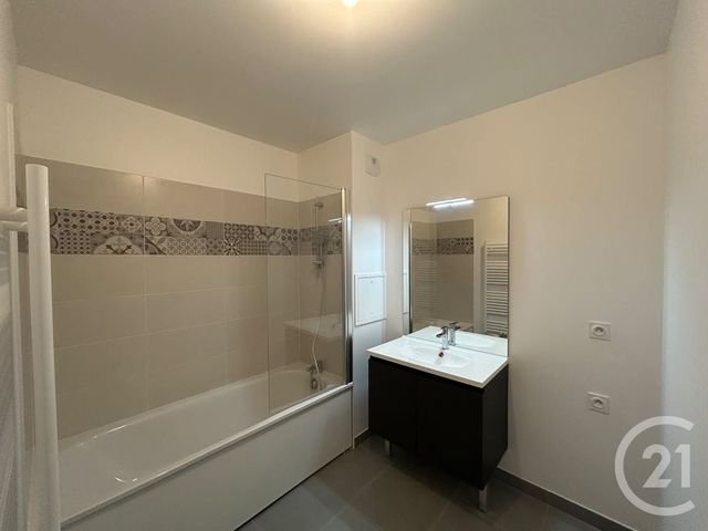 Appartement F3 &agrave; louer - 3 pi&egrave;ces - 59,57 m2 - Viry Chatillon - 91 - ILE-DE-FRANCE
