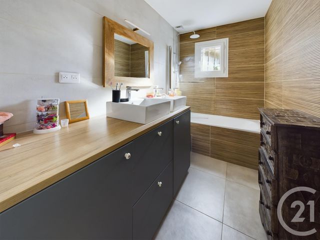 Maison à vendre - 4 pièces - 89 m2 - Villenave D Ornon - 33 - AQUITAINE