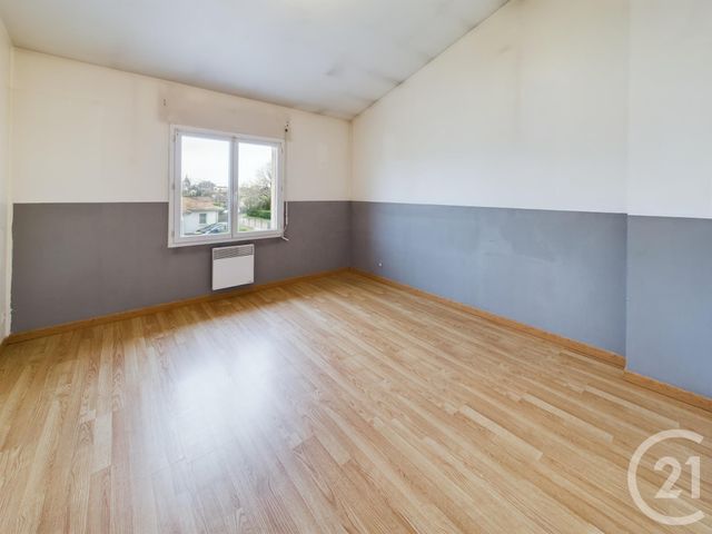 Maison à vendre - 4 pièces - 86,39 m2 - Creon - 33 - AQUITAINE