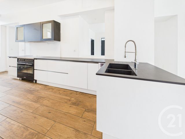 Maison à vendre - 9 pièces - 265 m2 - Villenave D Ornon - 33 - AQUITAINE