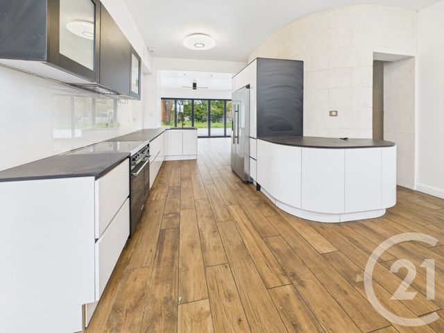 Maison à vendre - 9 pièces - 265 m2 - Villenave D Ornon - 33 - AQUITAINE